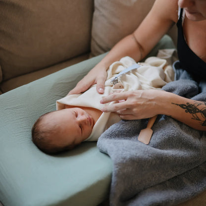 Mushie Ribbed Baby Blanket - Ivory