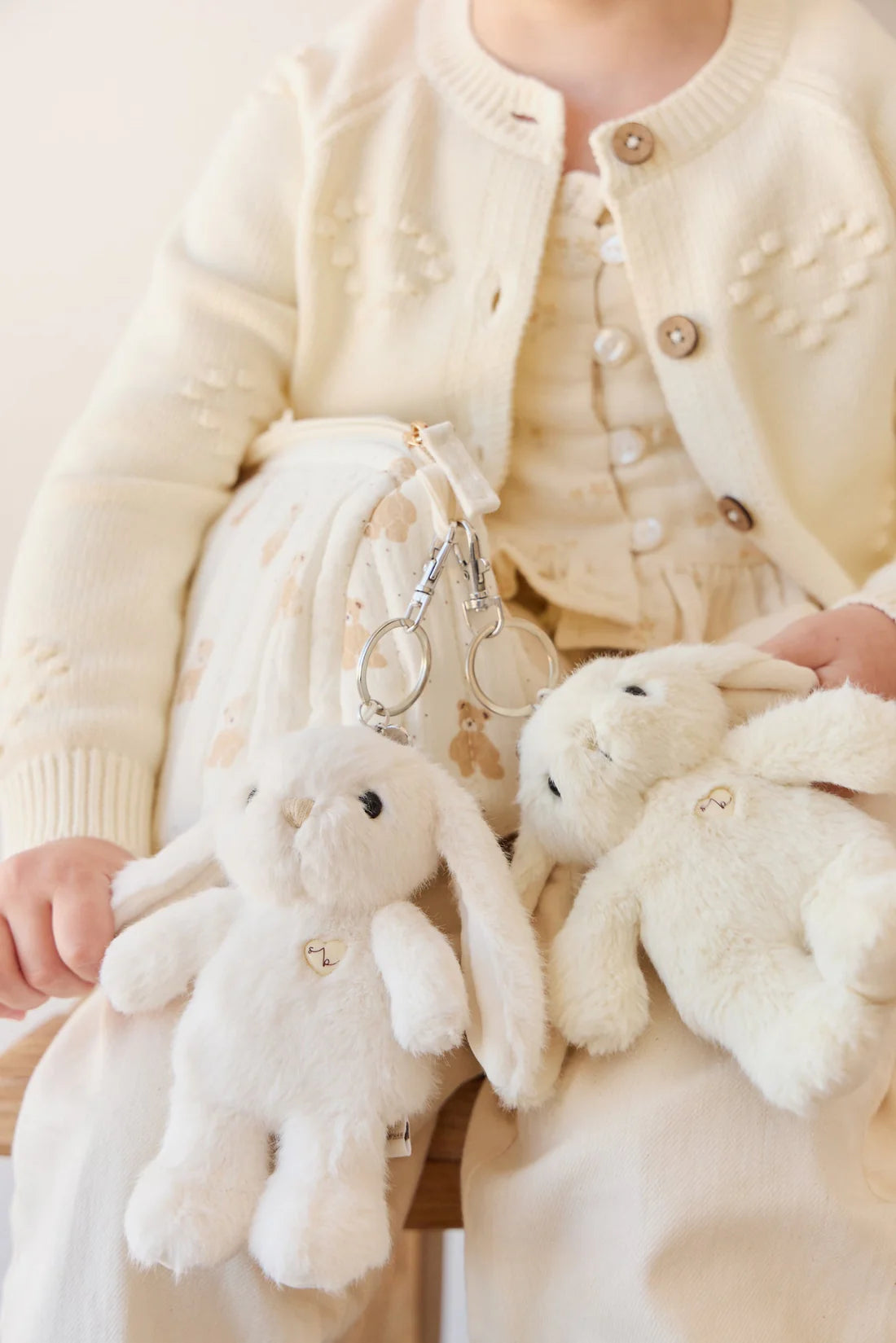 Snuggle Bunnies - Penelope Keyring - Marshmallow