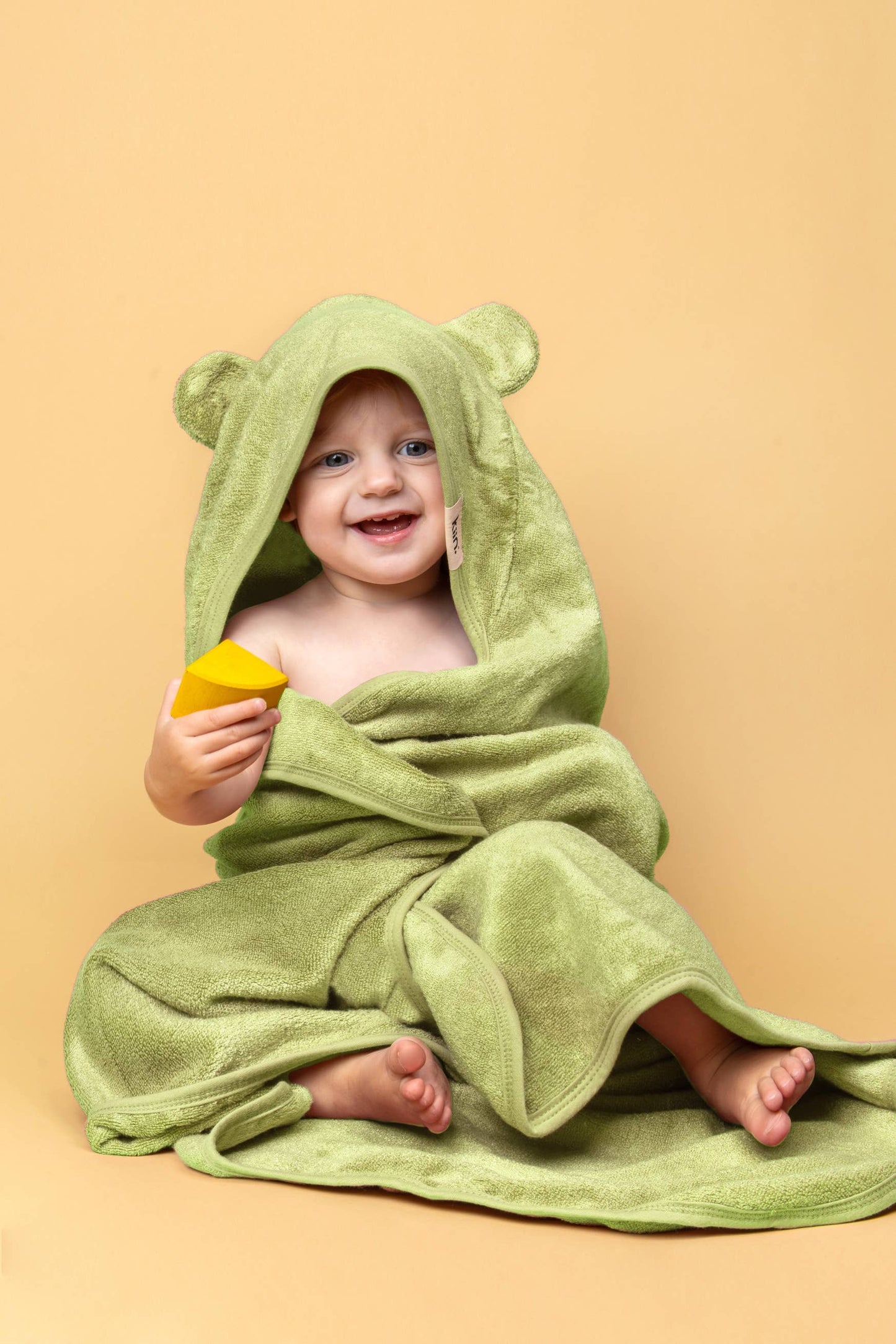 Hooded Towel - Apple