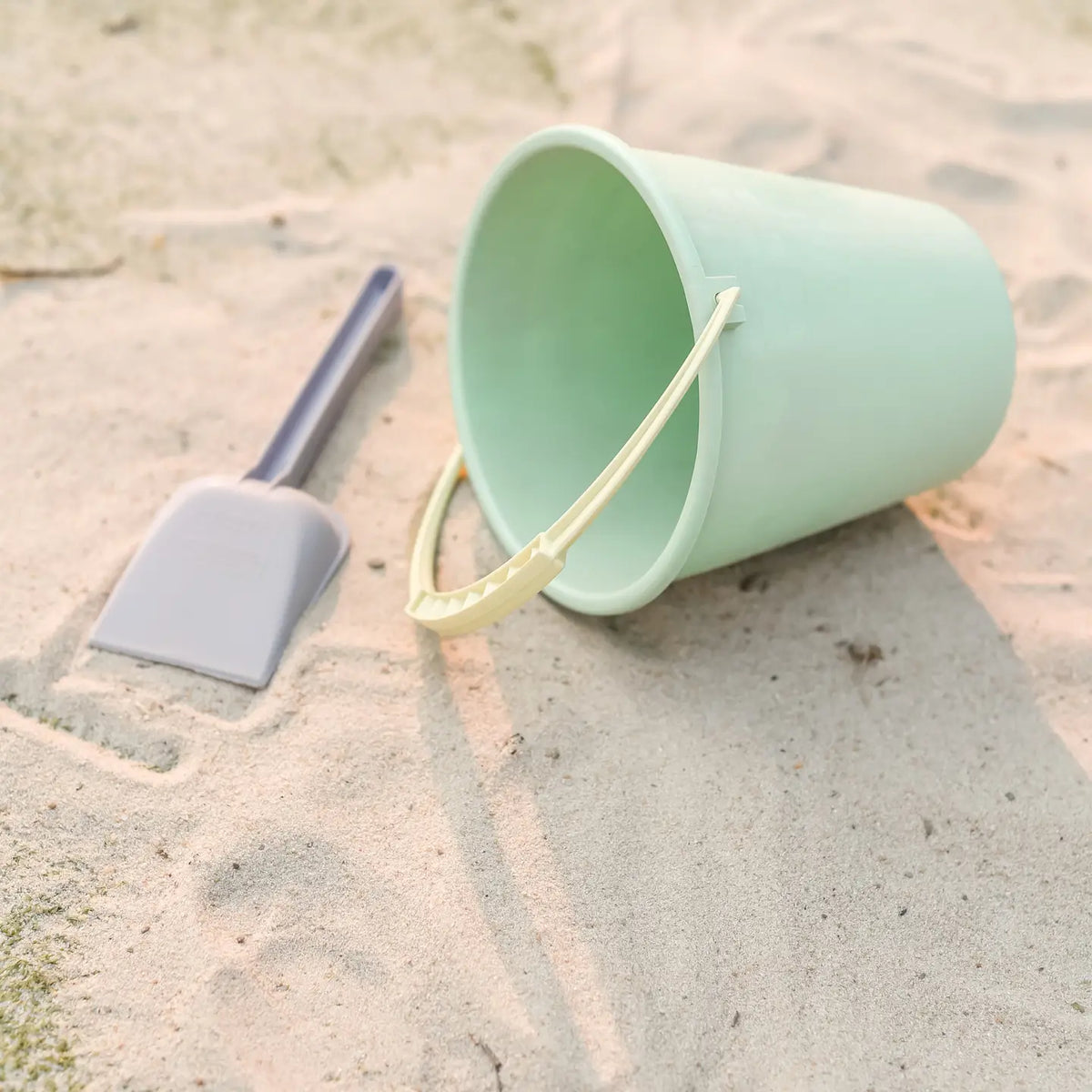 Plasto 'I'm Green' Bioplastic Small Spade